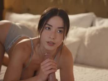 emyii chaturbate stream image