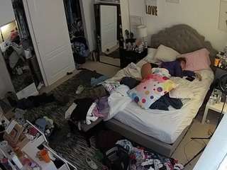 voyeurcam-hornyhostel-02 camsoda stream image