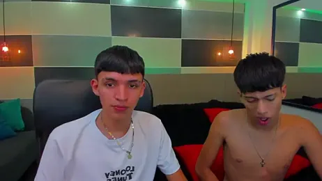 Juan_Nd_Steven stripchat stream image