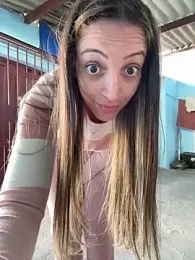 BelleLouiseVp stripchat stream image