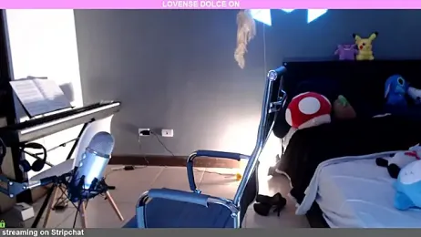 raspberryroll stripchat stream image