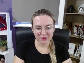 Soft-Zoey bongacams stream image