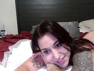 queenlolaxxx camsoda stream image