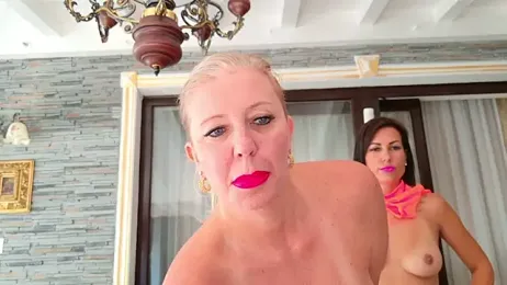 TUNDEROSE1 stripchat stream image