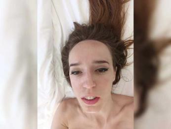 A_R_T_A bongacams stream image