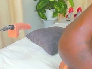 h0t-chocolate camsoda stream image