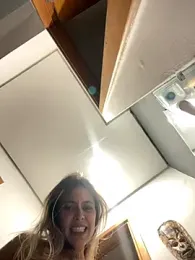 Gipoltergeist stripchat stream image