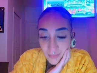 starryari69 camsoda stream image