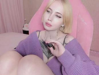 luvsoak bongacams stream image