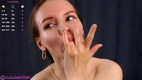 AlodiaHamblett stripchat stream image