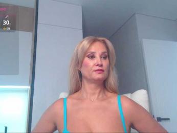 hold-me-tight bongacams stream image