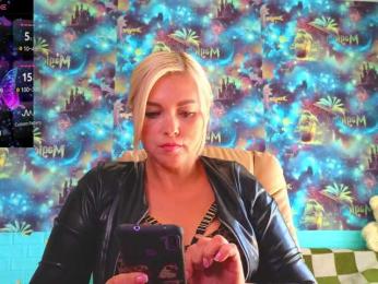 Mistress-Gwen bongacams stream image