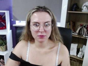 Soft-Zoey bongacams stream image