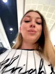 Sweet___Emily stripchat stream image