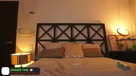 LunaMystyque stripchat stream image