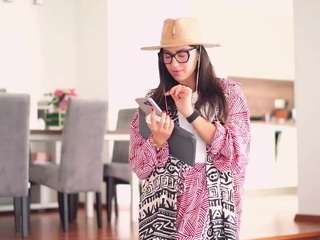 adalline camsoda stream image