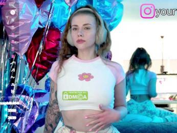 VikkiExtraCheese bongacams stream image