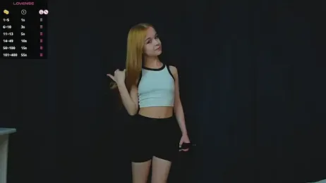 LinnBeer stripchat stream image