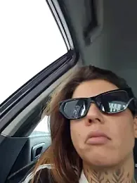 Izy_cute_ stripchat stream image