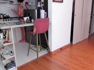 karlyee camsoda stream image