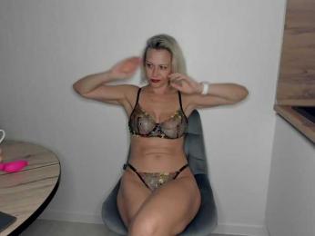 Milfa_hot bongacams stream image