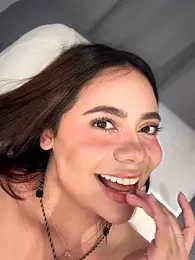 Aryrosee stripchat stream image