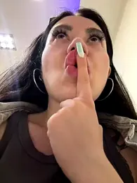 Wet__Bunny stripchat stream image