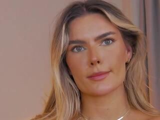 Anais A flirt4free stream image