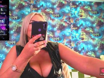 Mistress-Gwen bongacams stream image