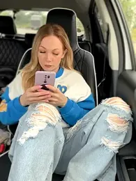 LavenderHot stripchat stream image