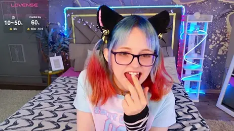 CoralineYoung stripchat stream image