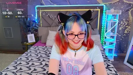 CoralineYoung stripchat stream image