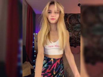 ilittleheart bongacams stream image