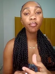 Hannah_107 stripchat stream image