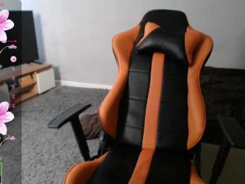 crystalyss bongacams stream image