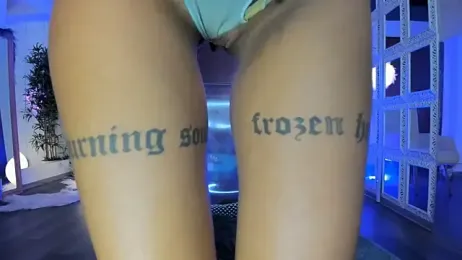 LisaAkira stripchat stream image