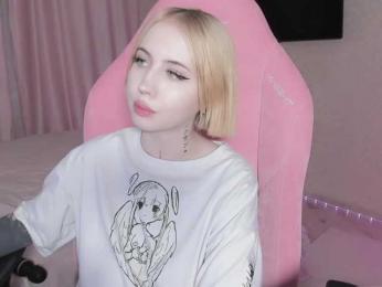 luvsoak bongacams stream image
