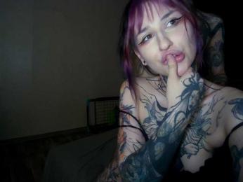 shnesyne bongacams stream image