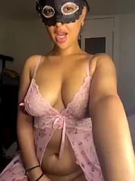 LOLO_QUEEN_ARABE stripchat stream image