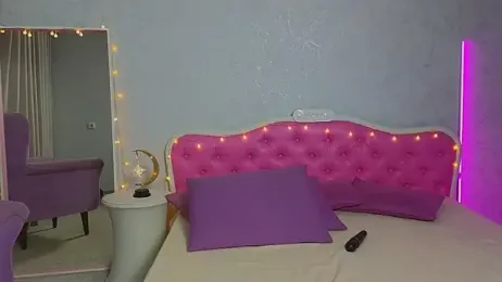 Ariana_Petite stripchat stream image