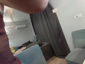 ehotlovea chaturbate stream image