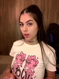 Sarasanders_4 stripchat stream image