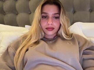 Maci Reynolds flirt4free stream image