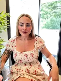 EmaSalis stripchat stream image