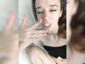 A_R_T_A bongacams stream image