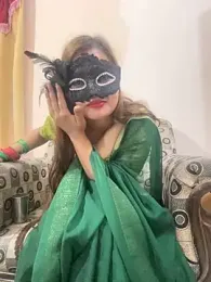 HoneyBearCpl stripchat stream image