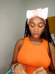 Hannah_107 stripchat stream image