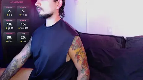 marco_allison01 stripchat stream image