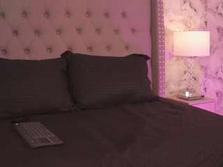 charlotte-harris camsoda stream image