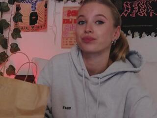 Emma Wilde flirt4free stream image